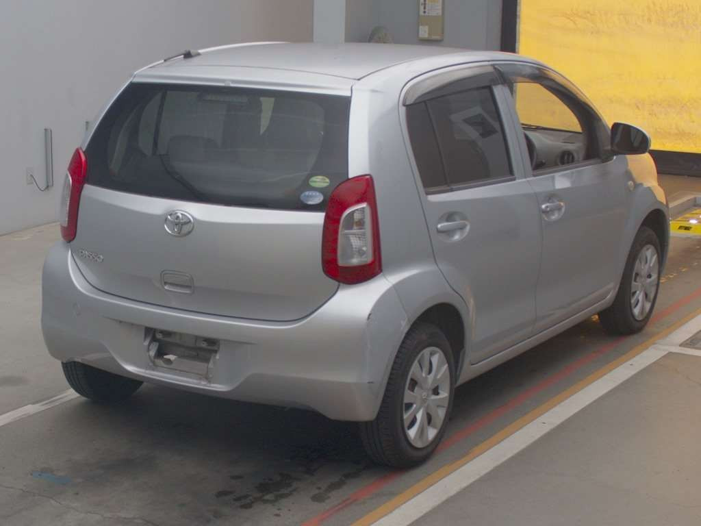 2014 Toyota Passo KGC30[1]