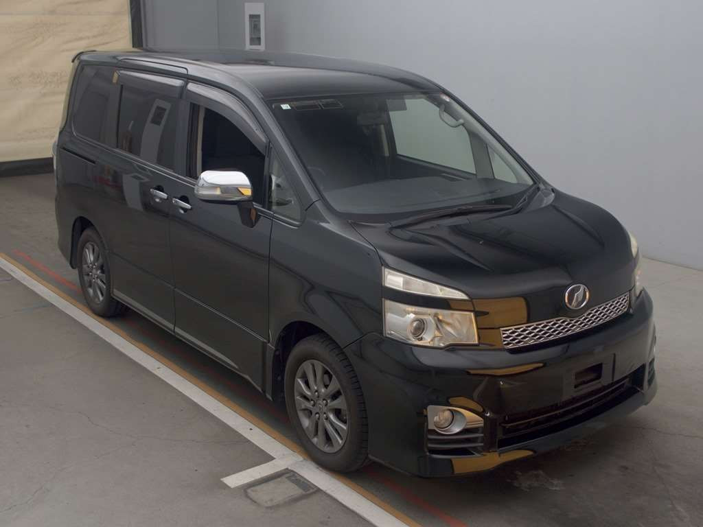 2012 Toyota Voxy ZRR70W[2]