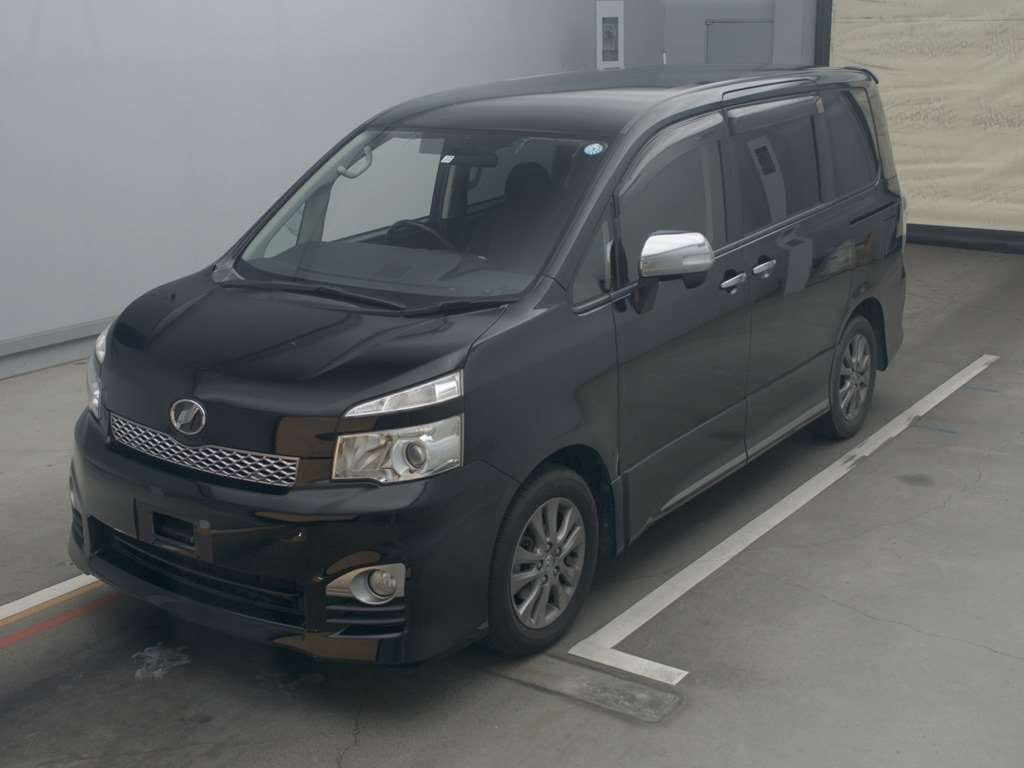 2011 Toyota Voxy ZRR70W[0]