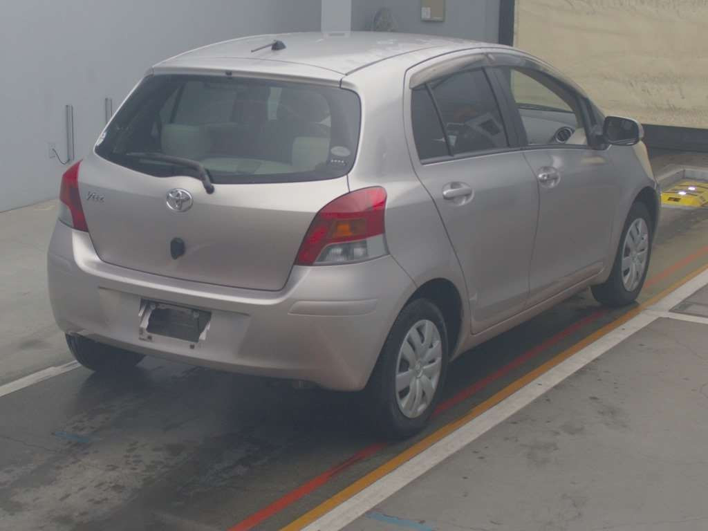 2009 Toyota Vitz KSP90[1]