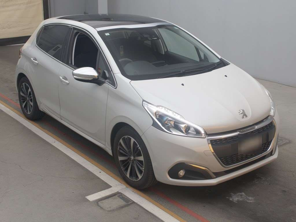 2017 Peugeot 208 A9HN01[2]