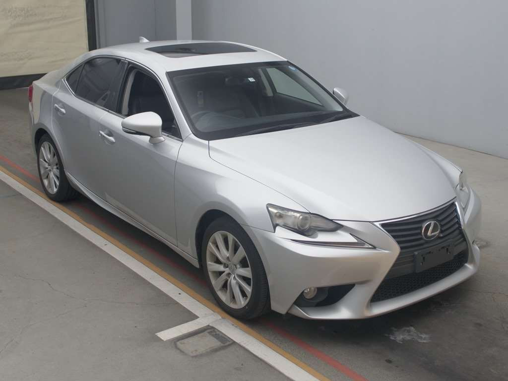 2013 Lexus IS GSE30[2]