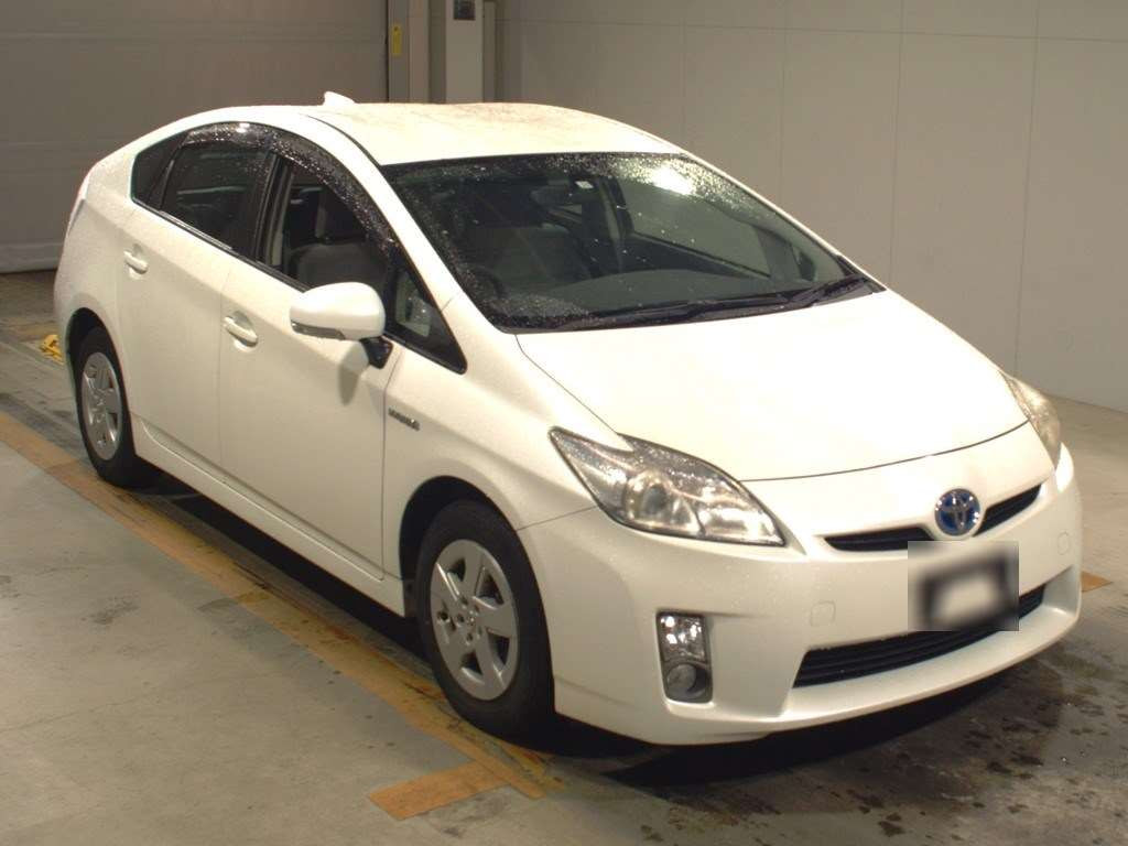 2009 Toyota Prius ZVW30[2]