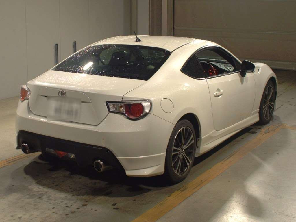 2012 Toyota 86 ZN6[1]