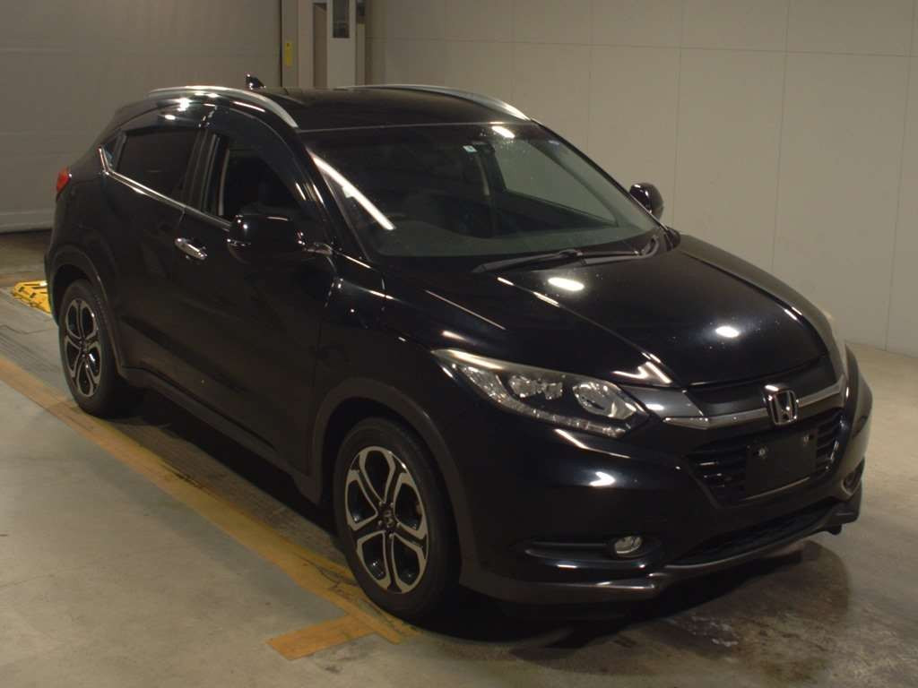 2015 Honda VEZEL RU1[2]