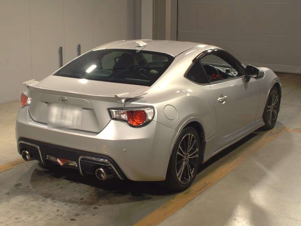 2012 Toyota 86 ZN6[1]