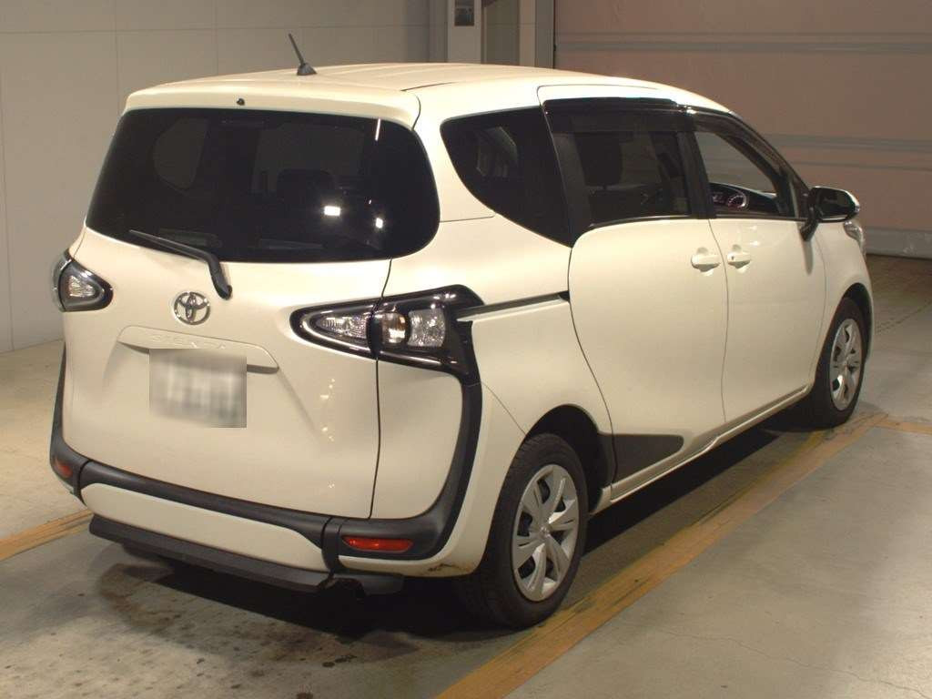 2021 Toyota Sienta NSP172G[1]