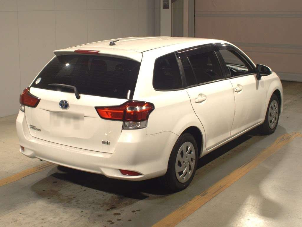 2021 Toyota Corolla Fielder NKE165G[1]