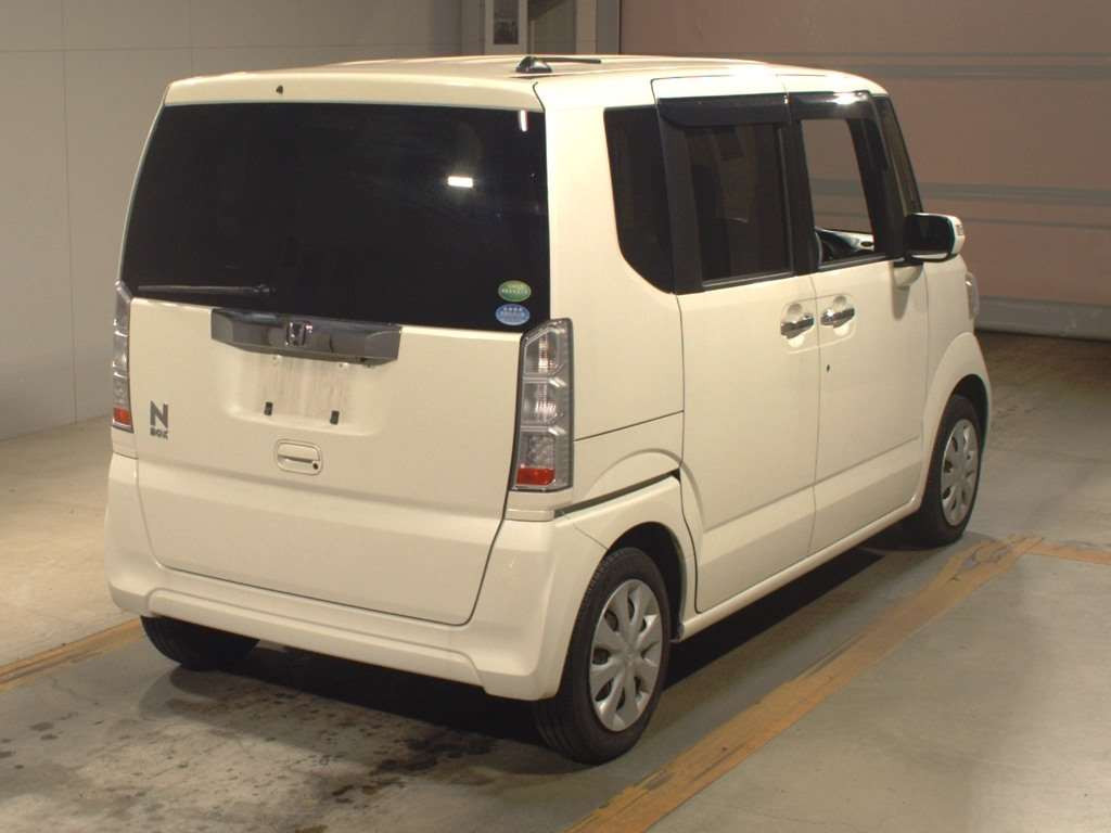 2016 Honda N-BOX JF1[1]