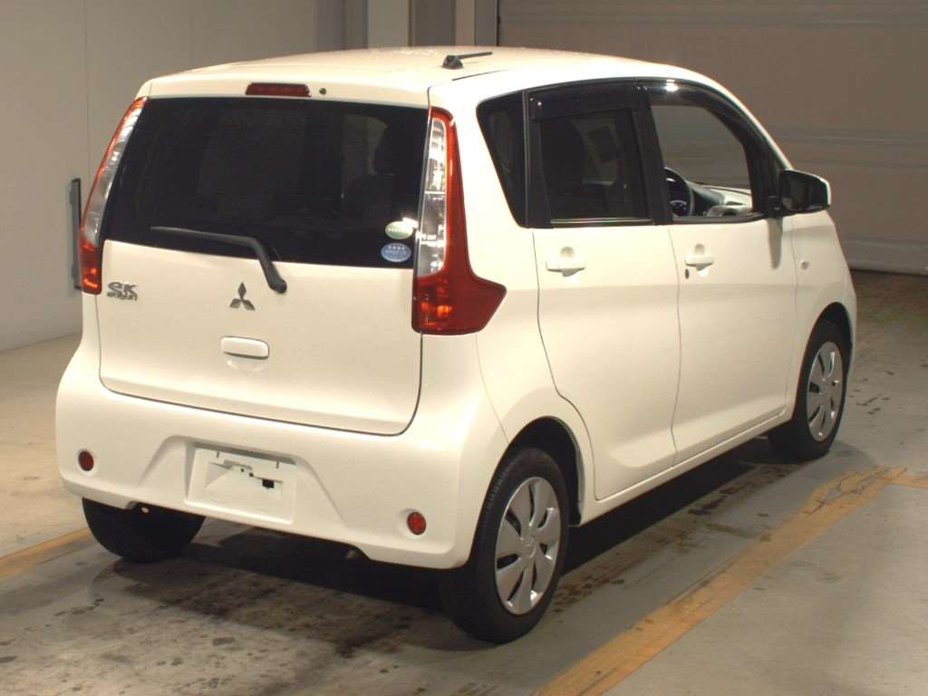 2015 Mitsubishi eK Wagon B11W[1]