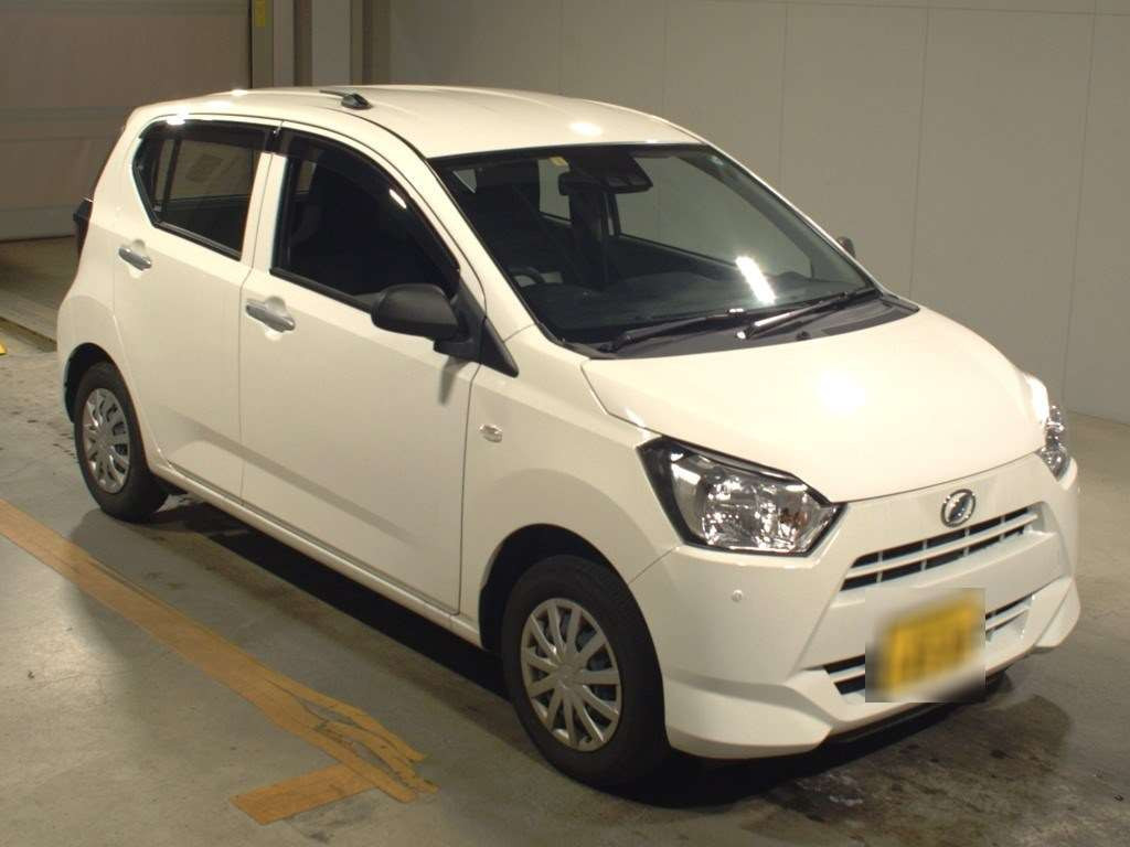 2023 Daihatsu Mira es LA350S[2]