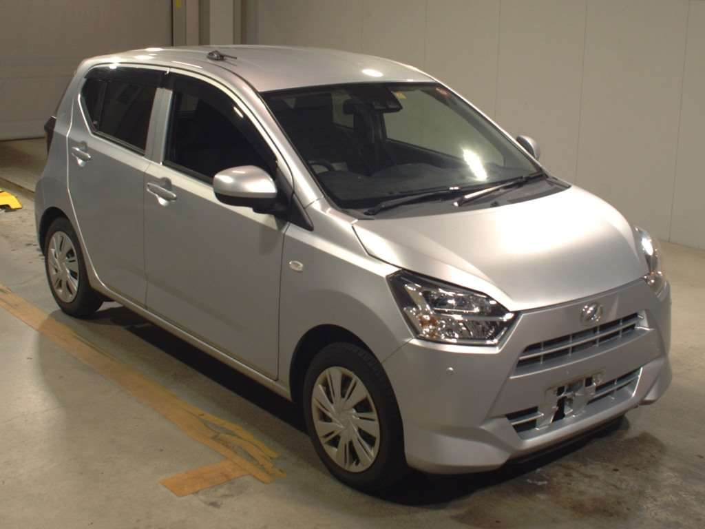 2021 Daihatsu Mira es LA350S[2]