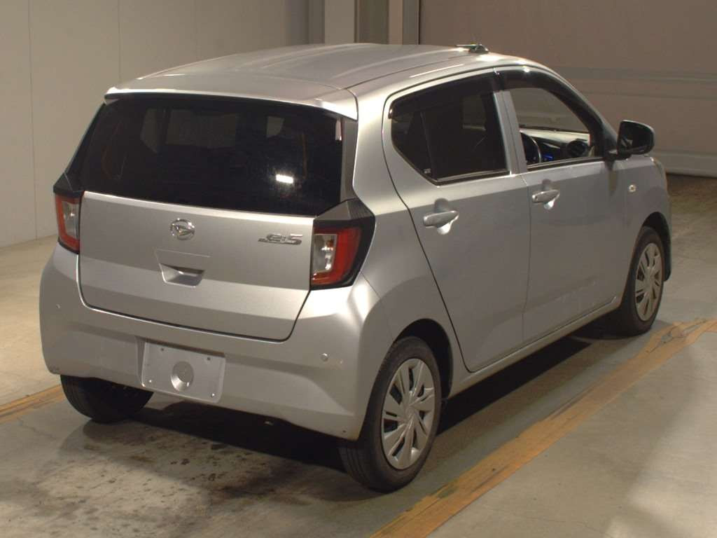 2021 Daihatsu Mira es LA350S[1]