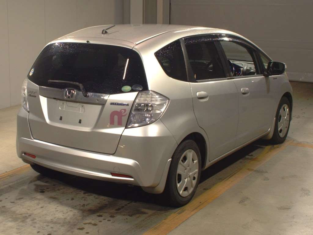 2012 Honda Fit Hybrid GP1[1]