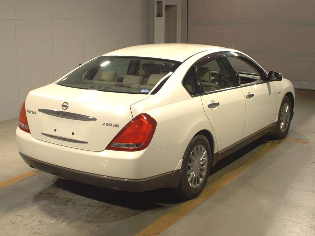 2005 Nissan Teana J31[1]