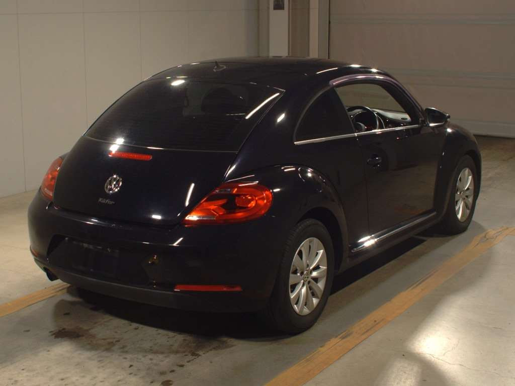 2013 Volkswagen Beetle 16CBZ[1]