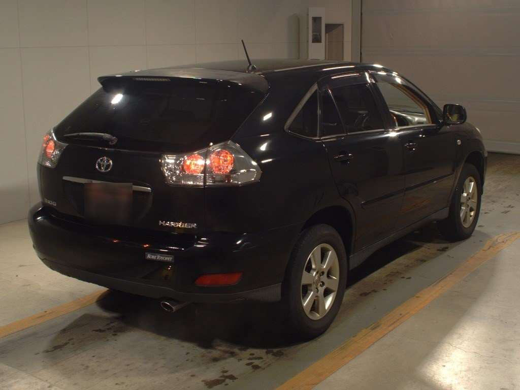 2006 Toyota Harrier ACU30W[1]