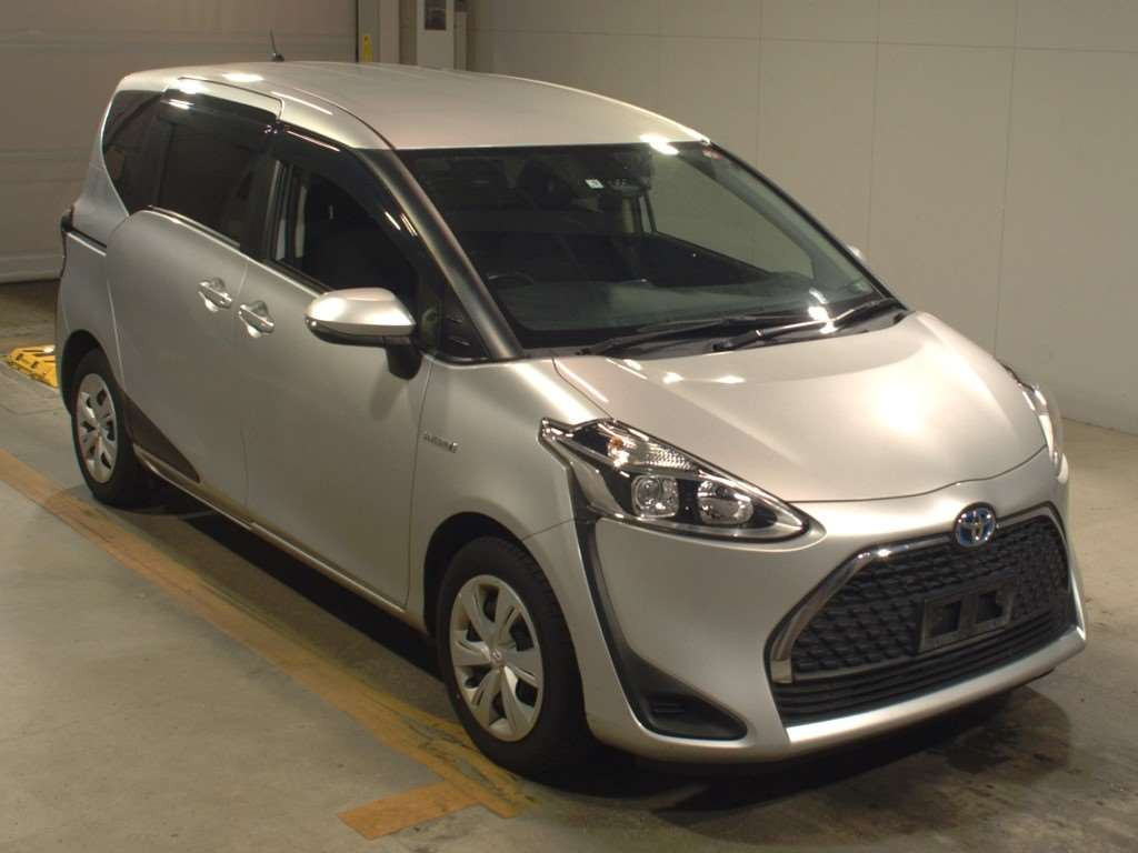 2019 Toyota Sienta NHP170G[2]