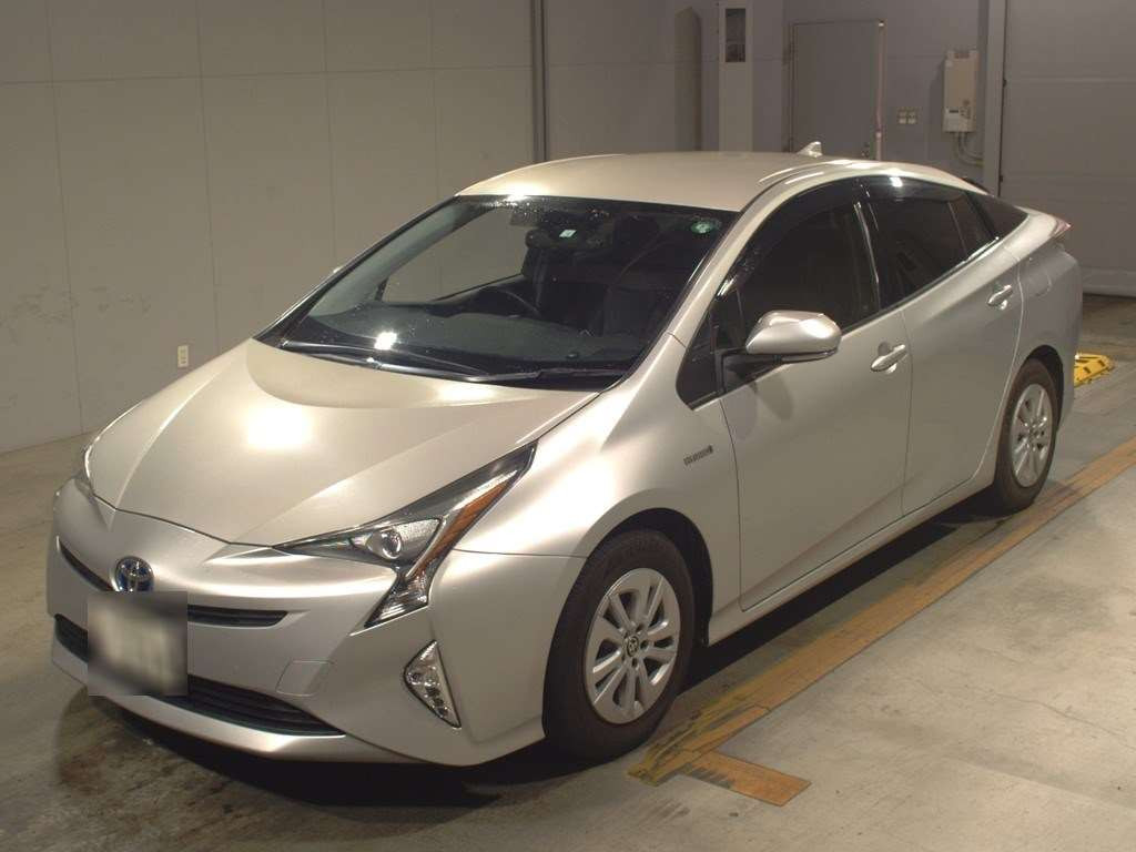 2018 Toyota Prius ZVW50[0]