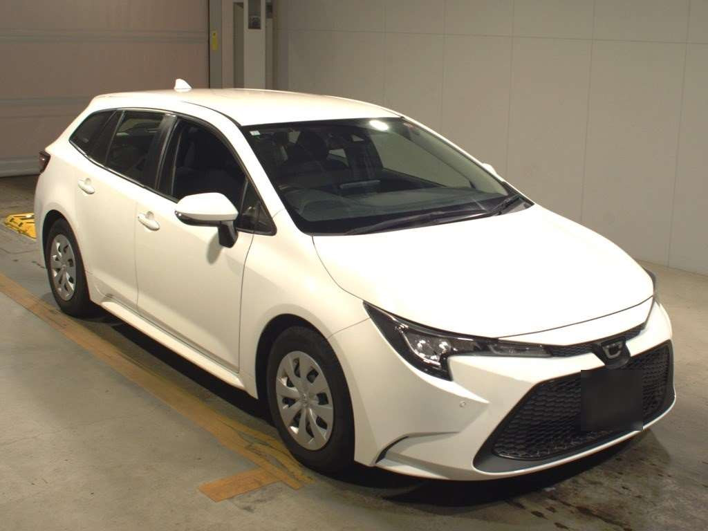 2019 Toyota Corolla Touring Wagon ZRE212W[2]