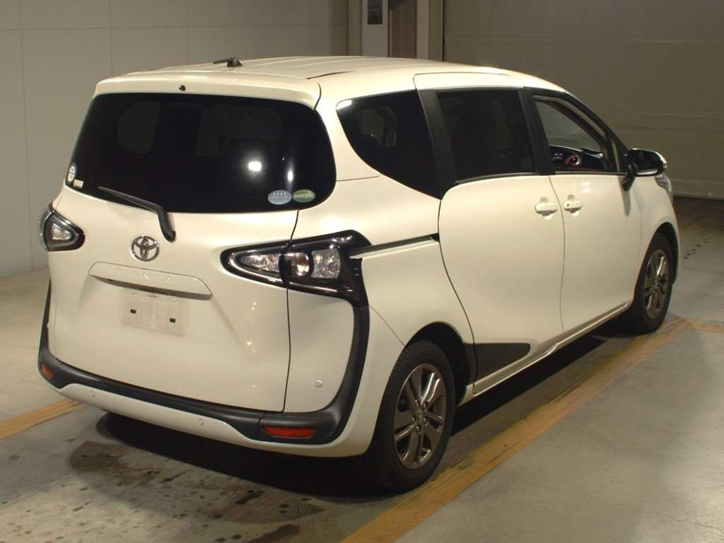 2018 Toyota Sienta NSP170G[1]