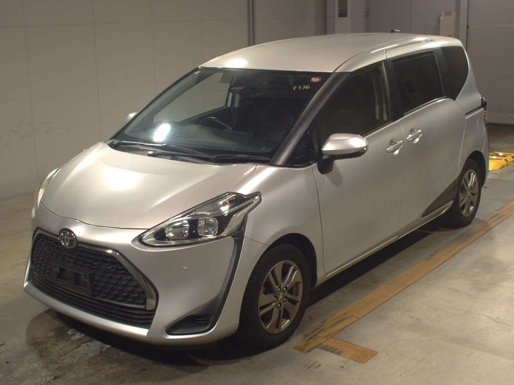 2018 Toyota Sienta NSP170G[0]