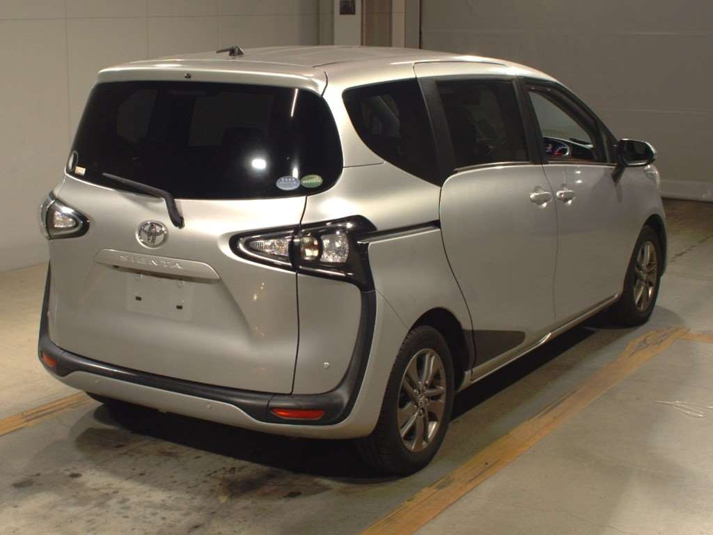 2018 Toyota Sienta NSP170G[1]