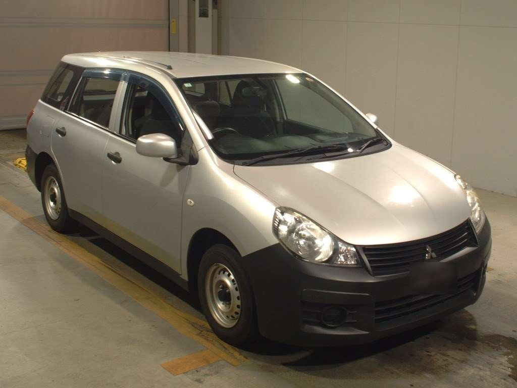 2015 Mitsubishi Lancer Cargo CVY12[2]