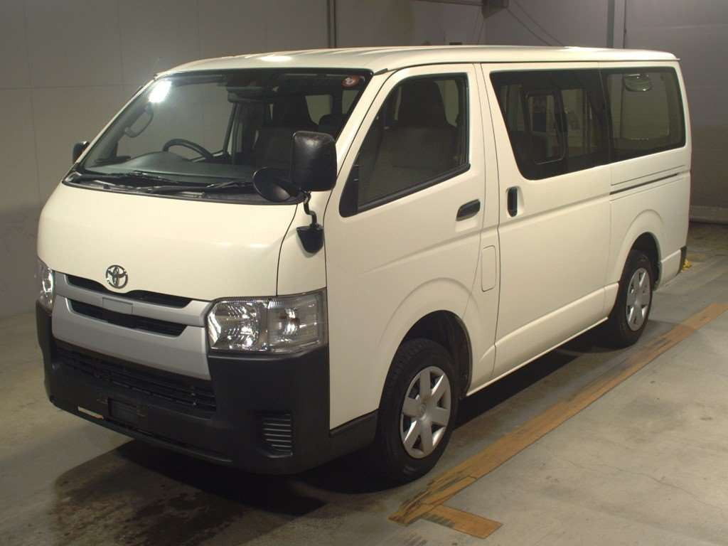 2019 Toyota Hiace Van GDH201V[0]