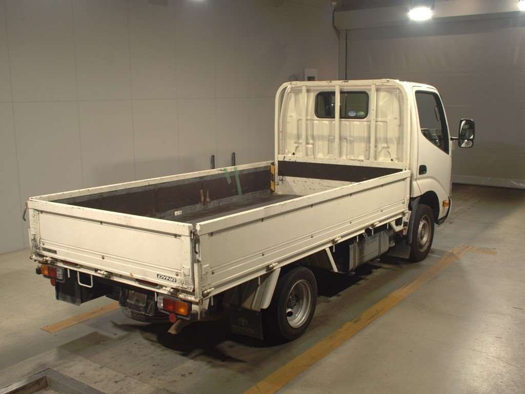 2018 Toyota Dyna Truck KDY231[1]