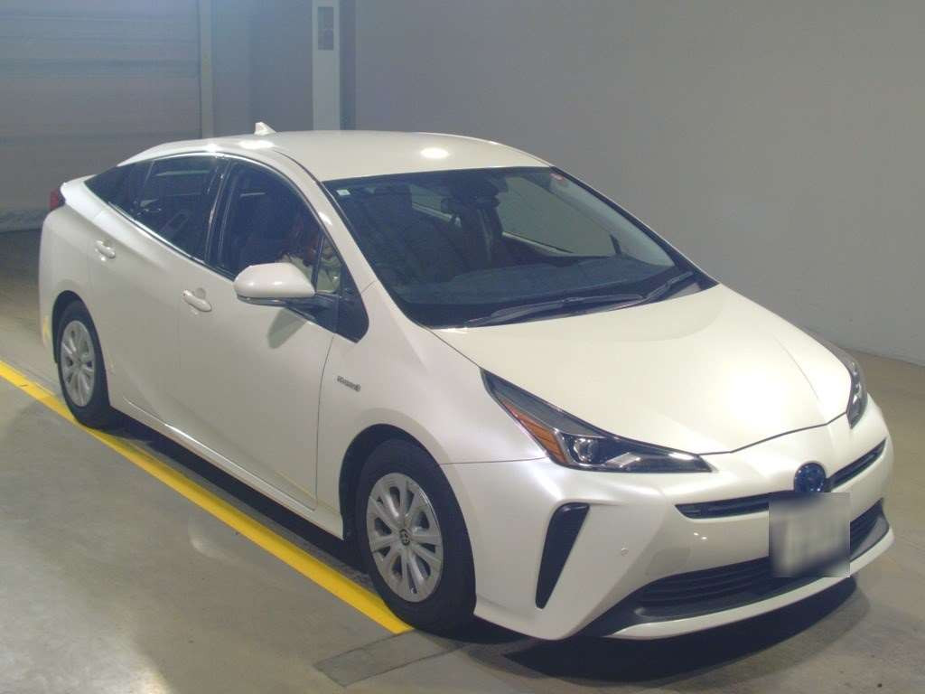 2019 Toyota Prius ZVW51[2]