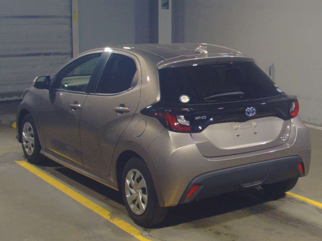 2021 Toyota YARIS MXPH10[1]