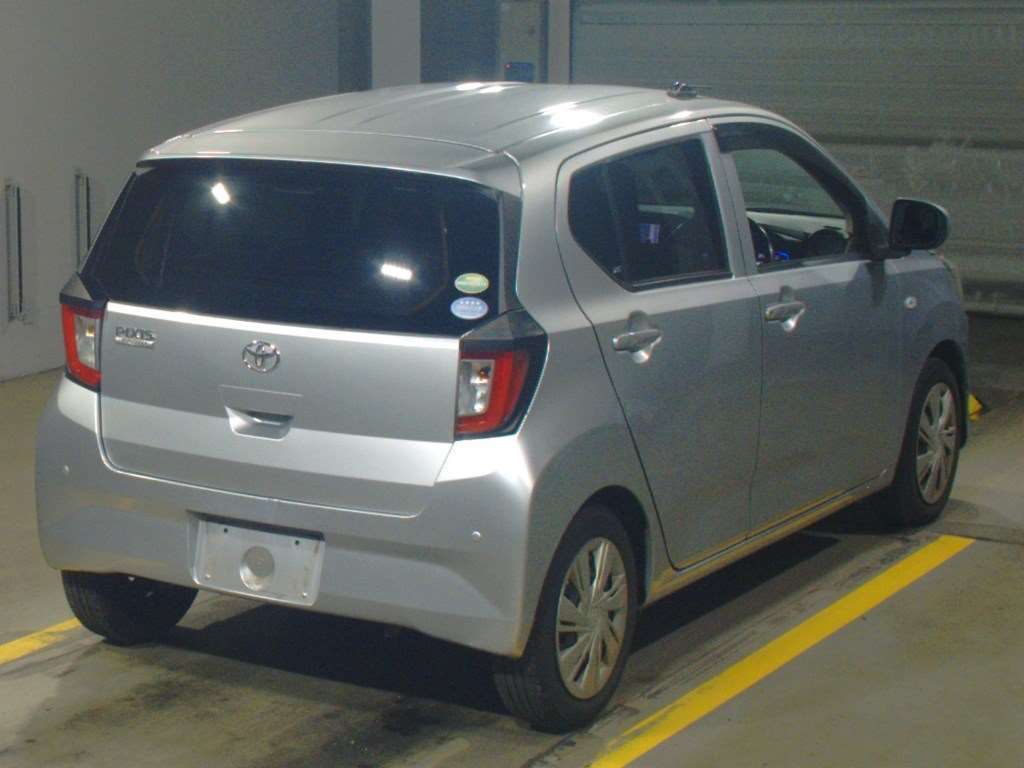 2017 Toyota Pixis Epoch LA350A[1]