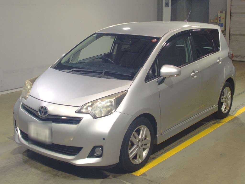 2010 Toyota Ractis NCP120[0]