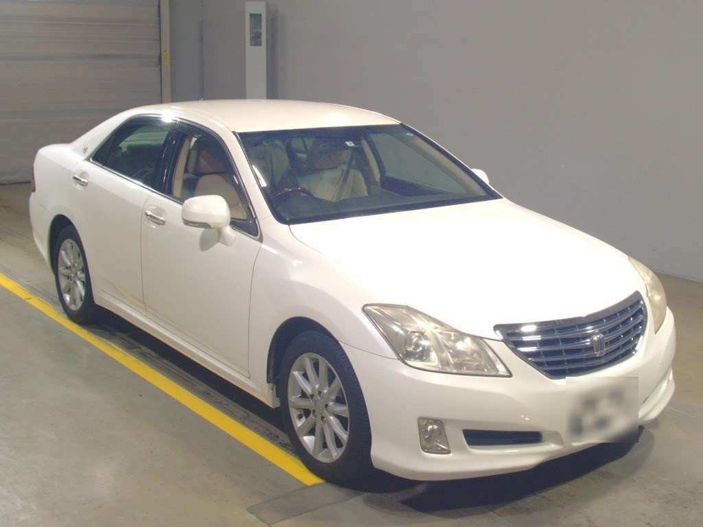 2008 Toyota Crown GRS200[2]