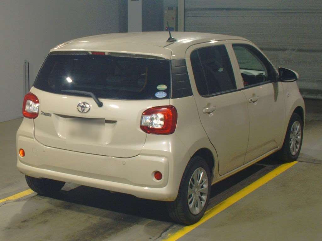 2018 Toyota Passo M700A[1]