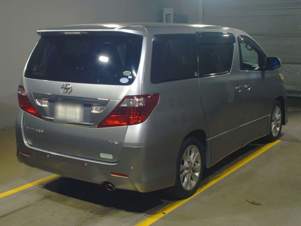 2010 Toyota Alphard GGH25W[1]