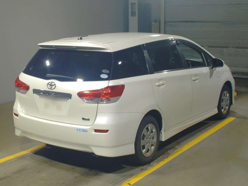 2010 Toyota Wish ZGE20G[1]