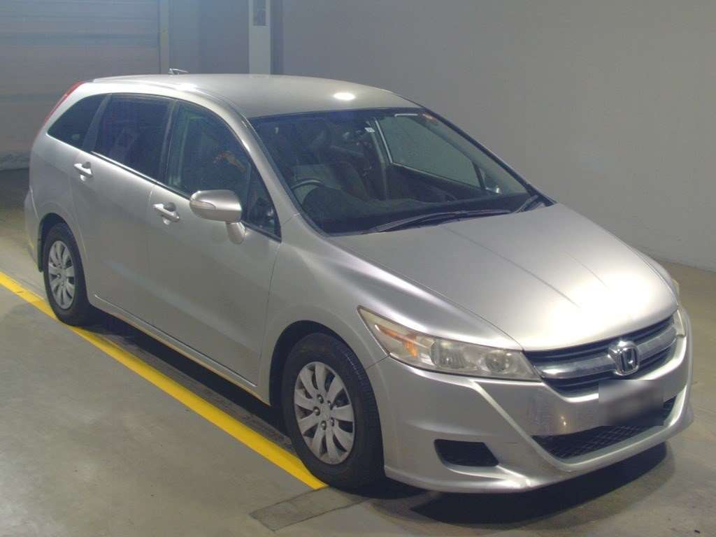 2011 Honda Stream RN6[2]