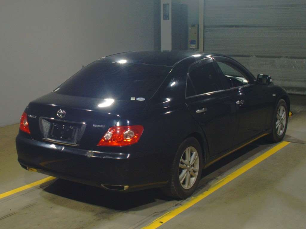 2005 Toyota Mark X GRX120[1]