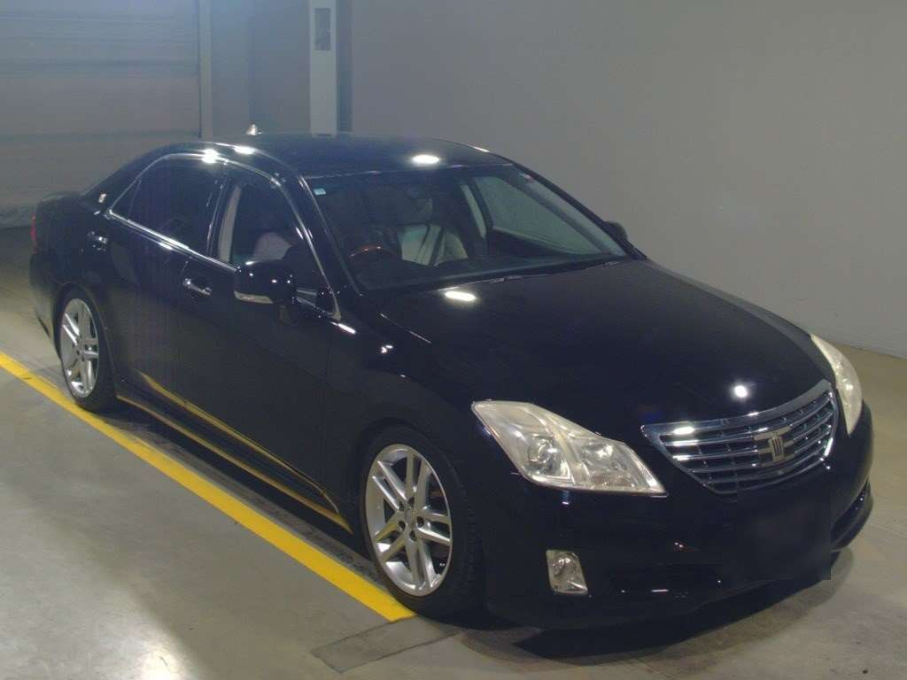 2008 Toyota Crown GRS200[2]