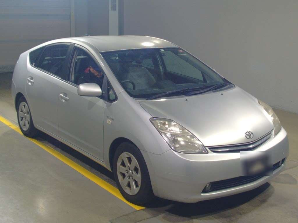 2008 Toyota Prius NHW20[2]