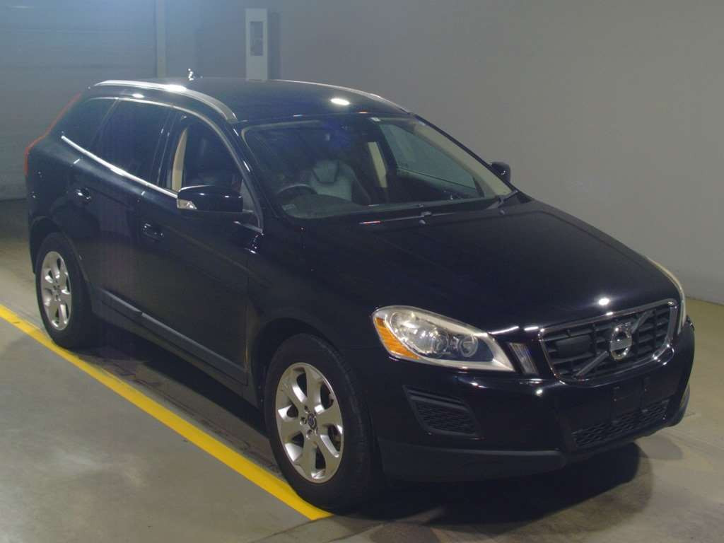 2013 Volvo XC60 DB4204TXC[2]