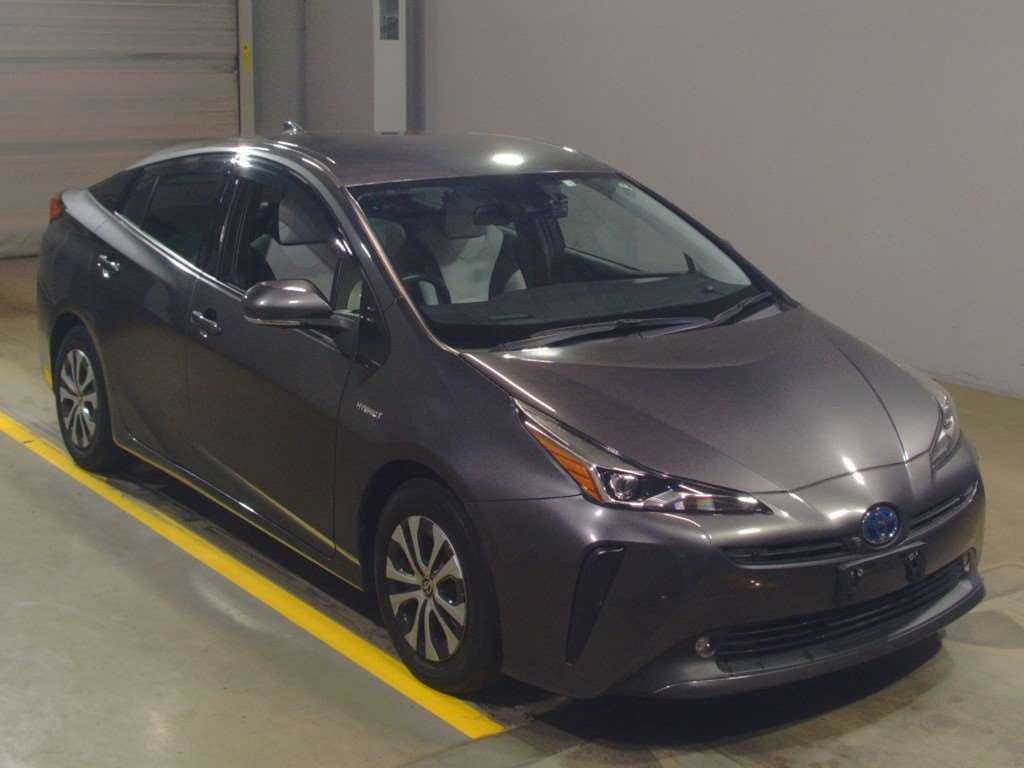 2020 Toyota Prius ZVW51[2]