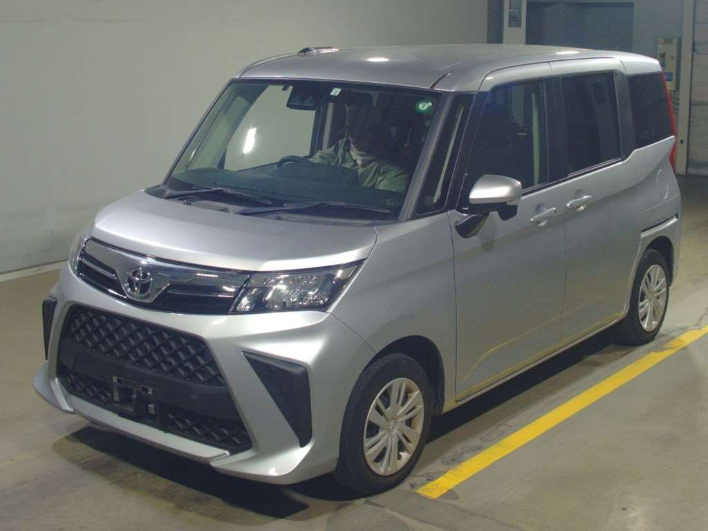 2022 Toyota Roomy M900A[0]