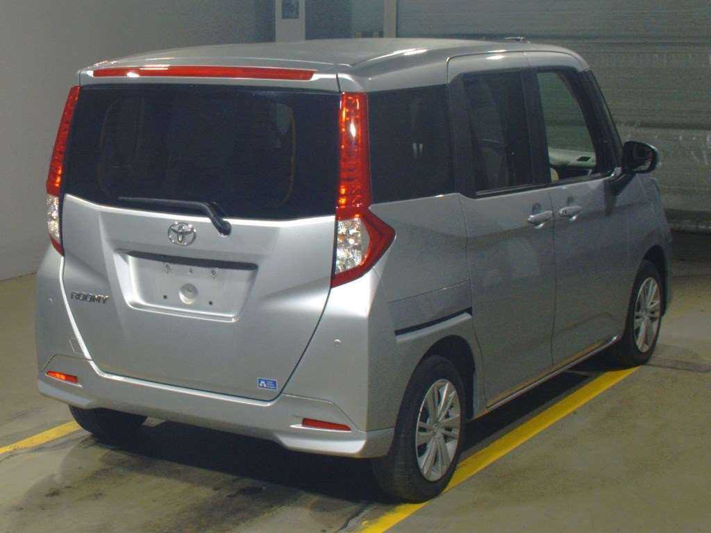 2022 Toyota Roomy M900A[1]