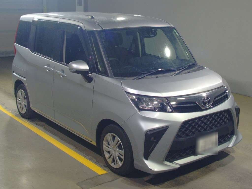 2021 Toyota Roomy M900A[2]