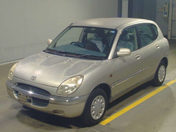 2001 Toyota Duet