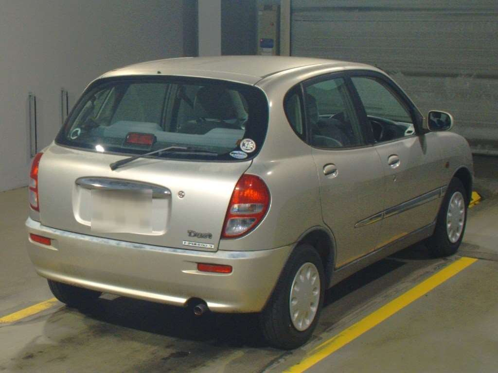 2001 Toyota Duet M100A[1]