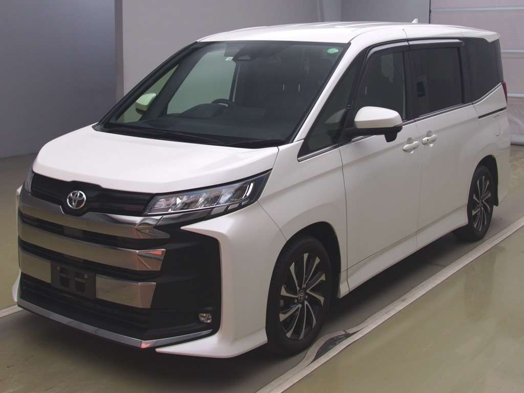 2022 Toyota Noah MZRA90W[0]